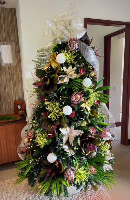 Christmas and Seasonal Decor, Set Up, Delivery and Clean Up Service